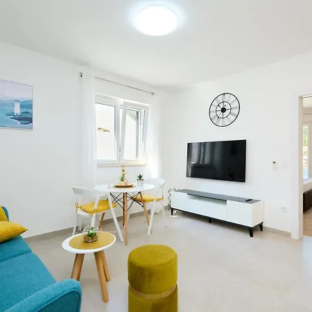 Apartament Lantern Okuklje
