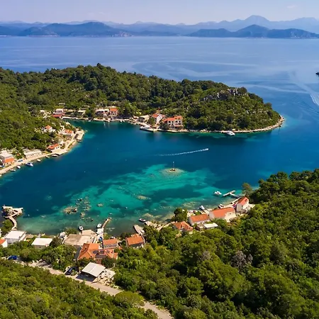 Lantern アパート *